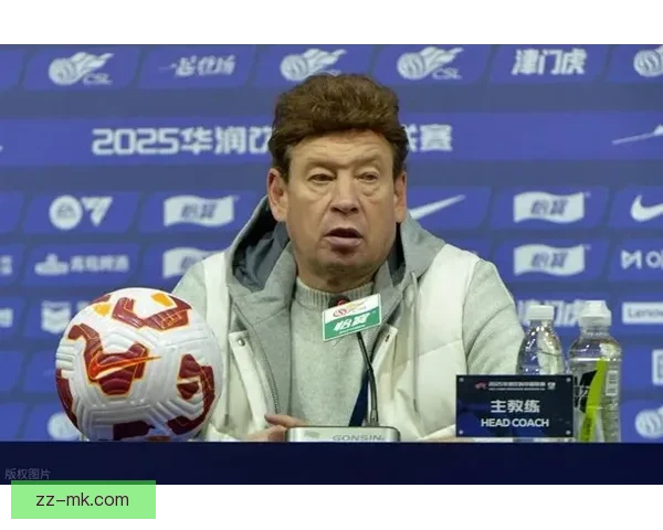 斯卢茨基带领上海申花表现出色却因客场冷门无缘中超冠军屈居亚军